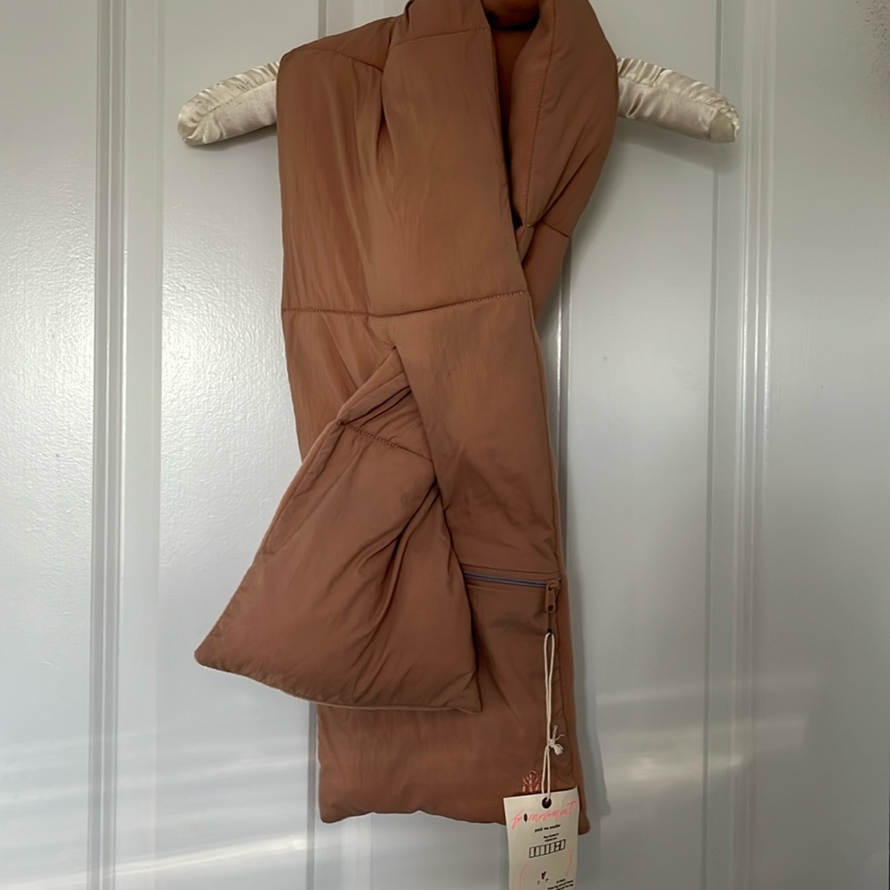 Free People Movement  NWT scarf